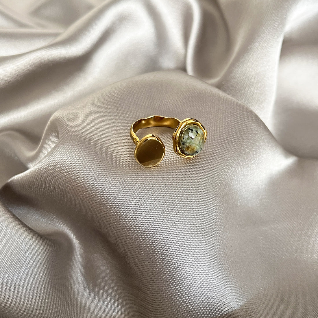 Minimal Dainty Ring for Girls