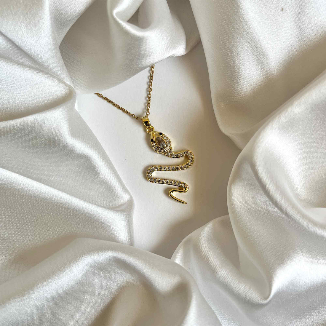 Minimal Necklace for Women
