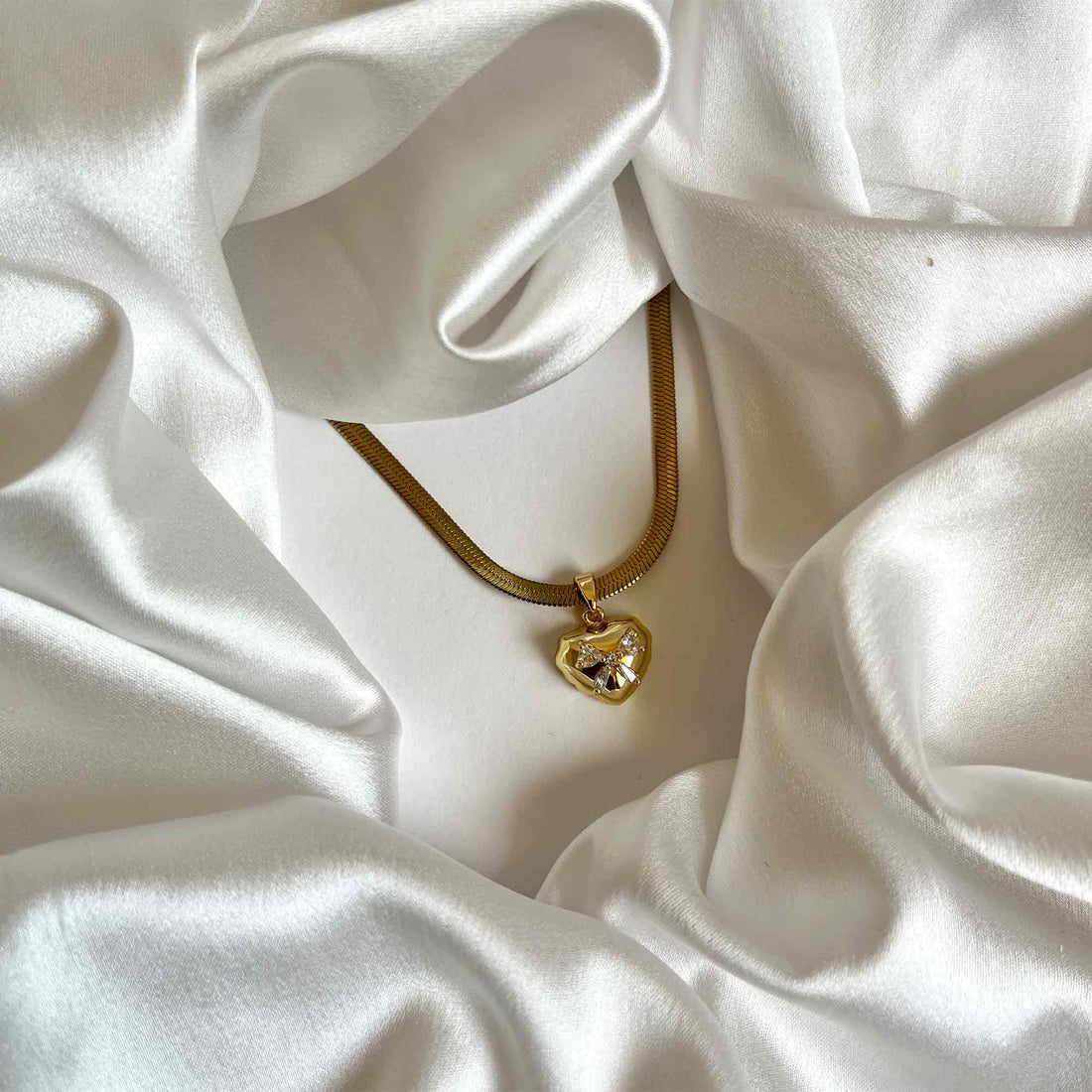 non tarnish gold jewelry for women